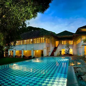 Neemrana's- Tower House 4* Kochi
